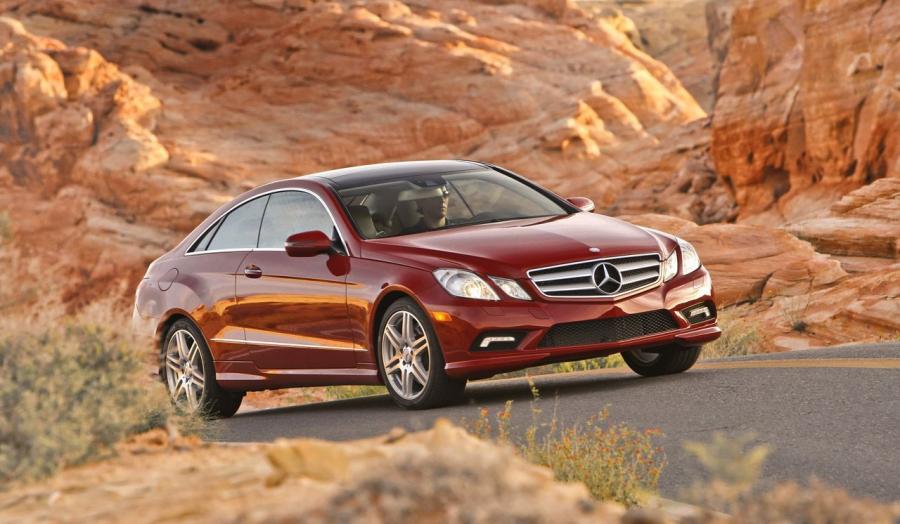  Mercedes-Benz E-Class Coupe 2012 года  (фото 4 из 9)